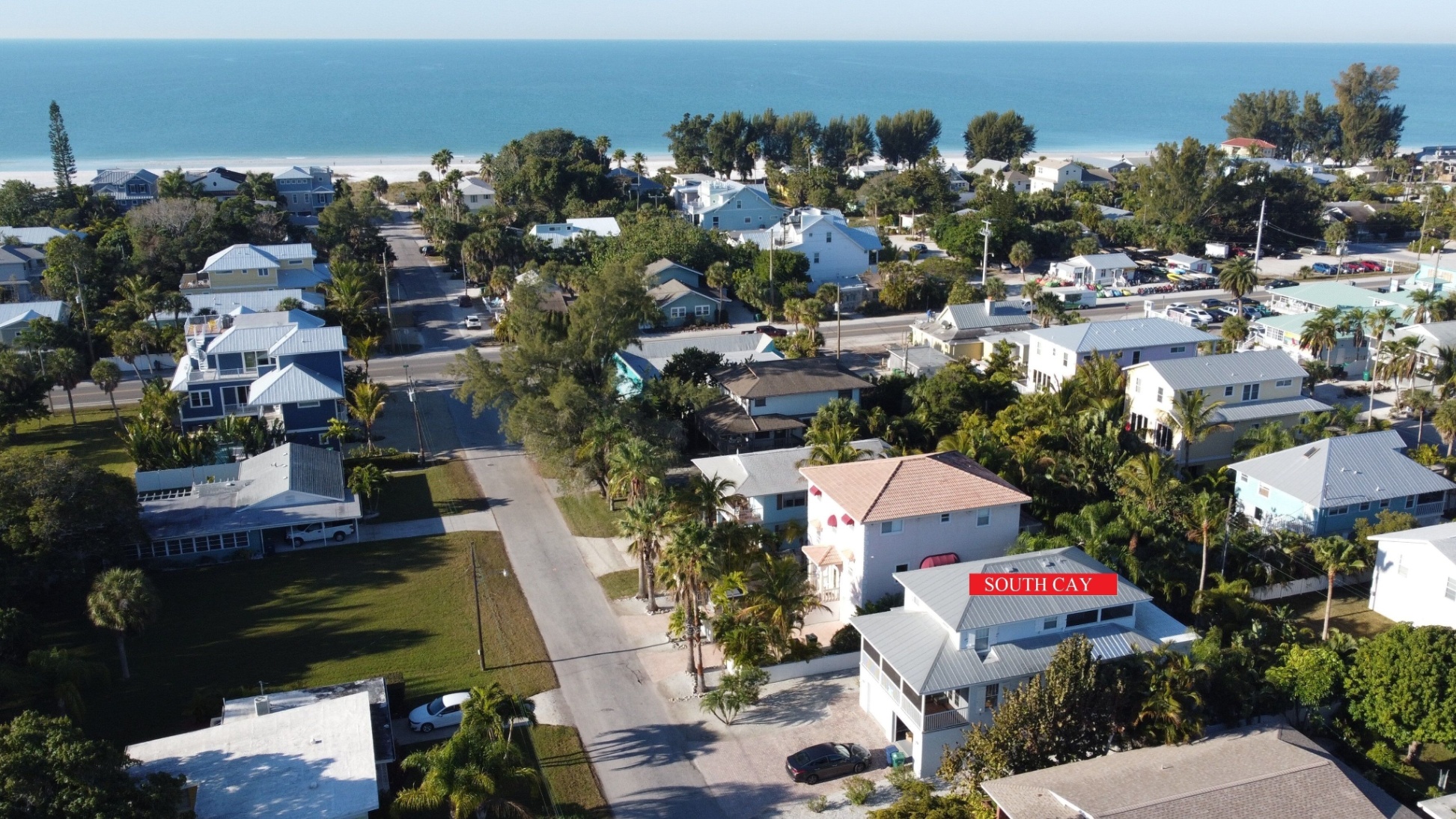 Large Heated Pool, 2 MasterBed, Close to Gulfbeach