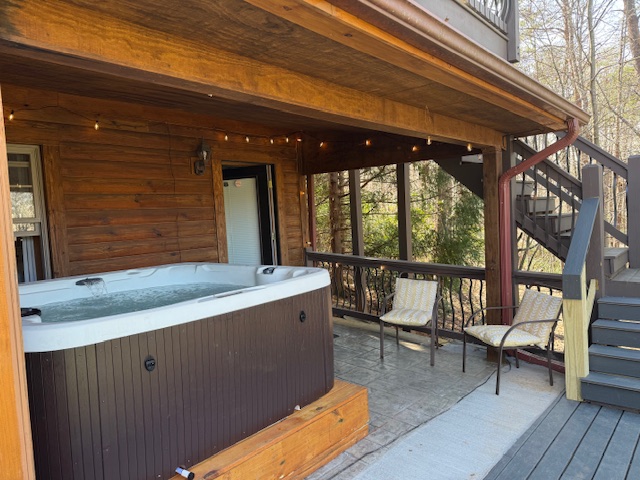 Big Cat Mountain House