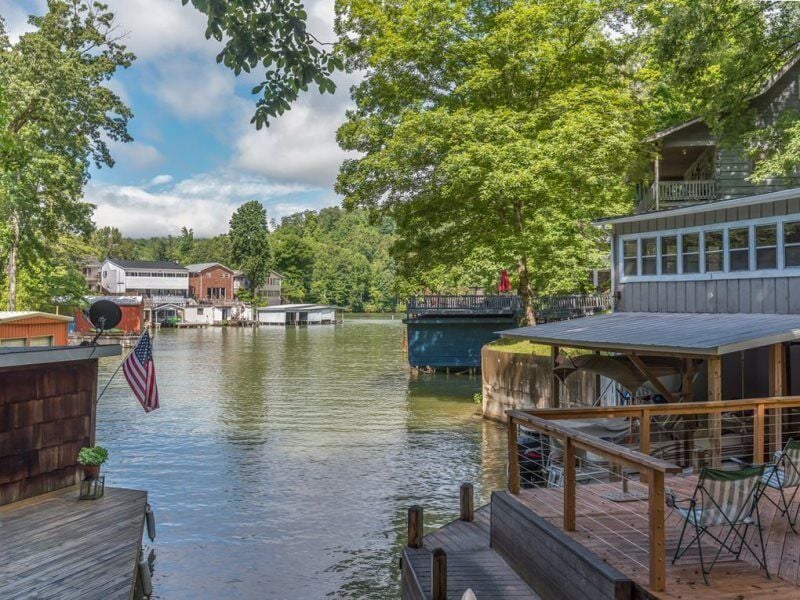 cottage-in-the-cove/