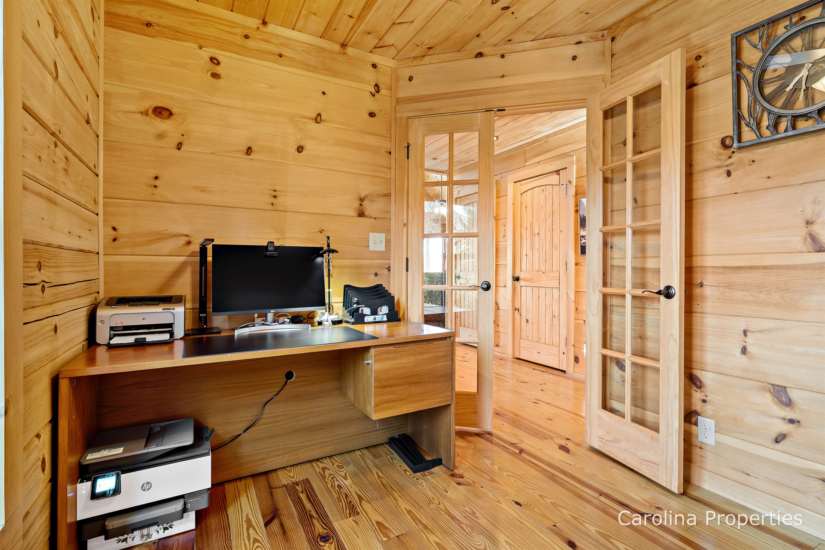 Cozy Bear Lodge