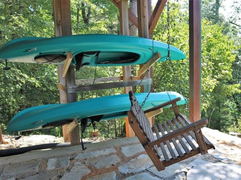 The entertainment is built in to your stay - this home comes with two kayaks