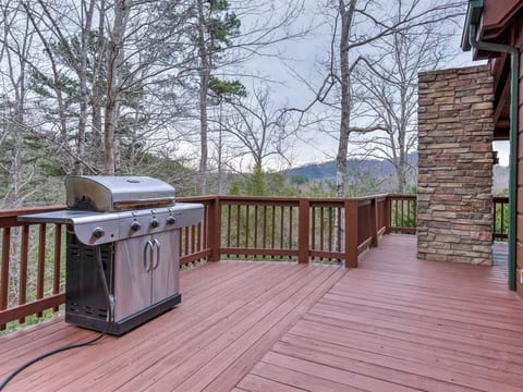 Perfect spot to grill outside.