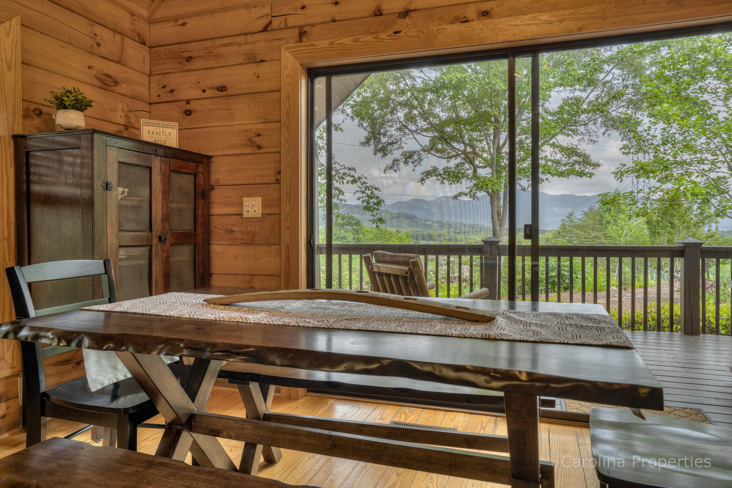 Kick Back Cabin