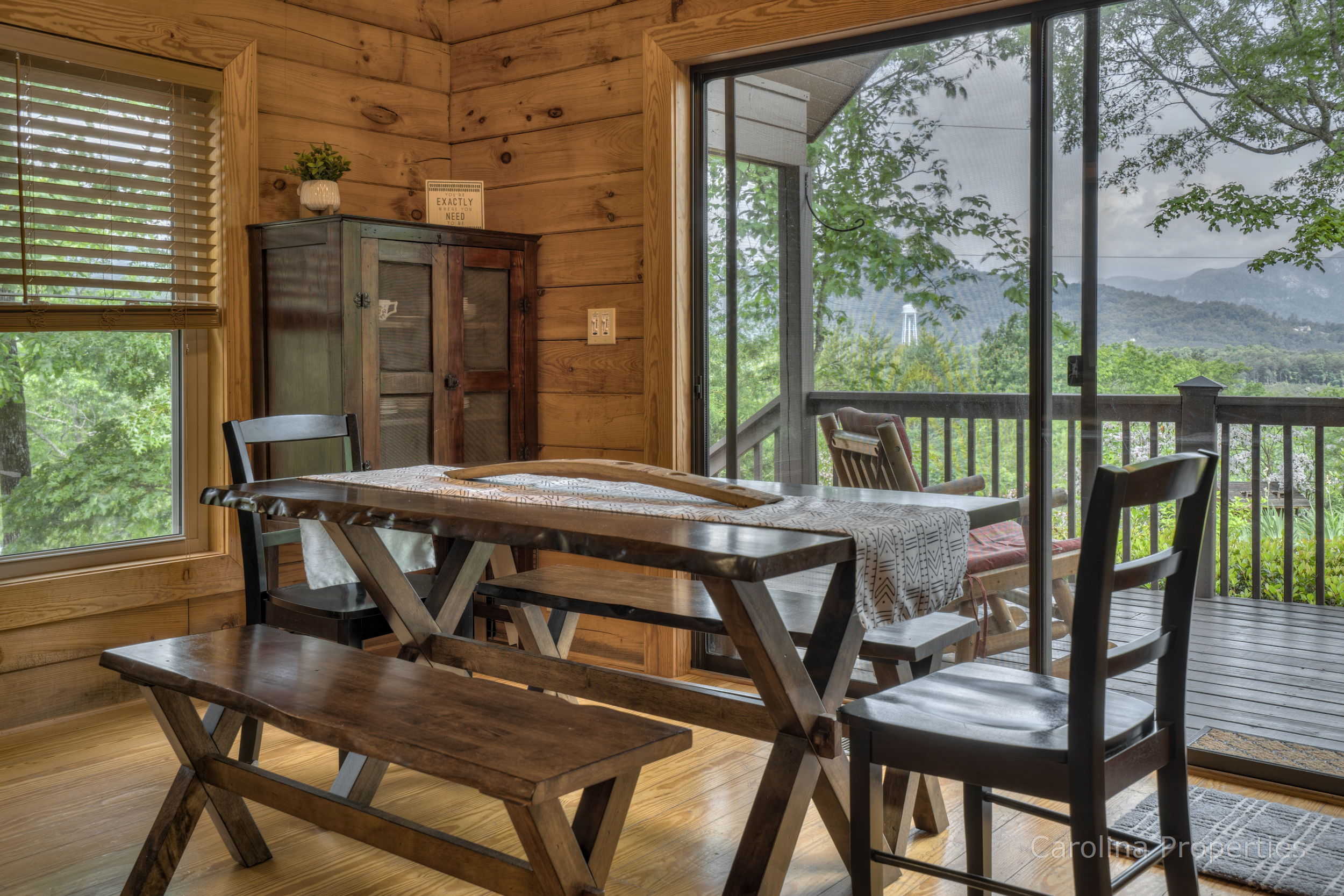 Kick Back Cabin