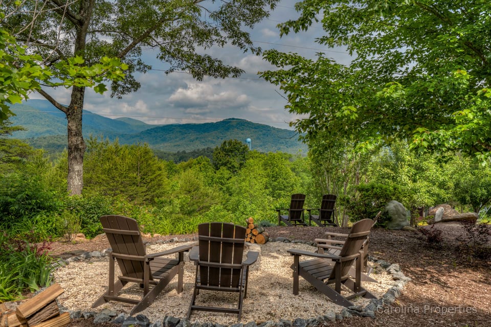 Additional view of firepit overlooking the mountains
