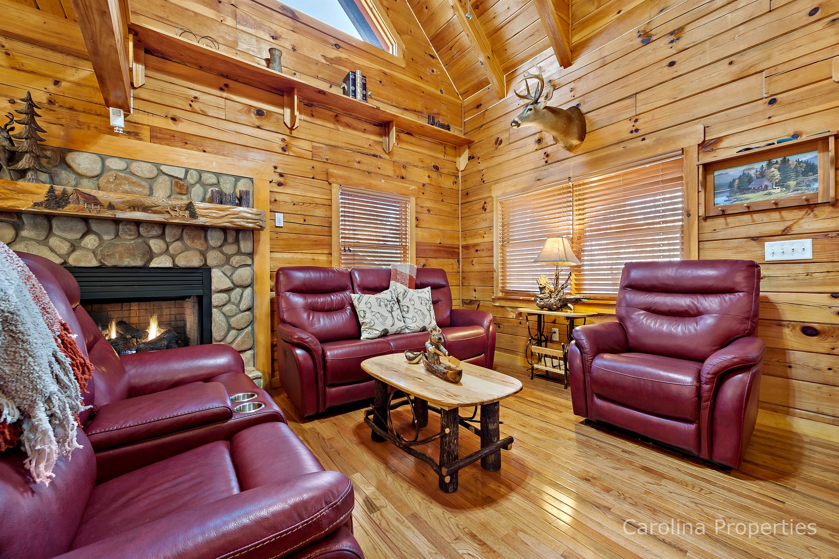 outlander-cabin/