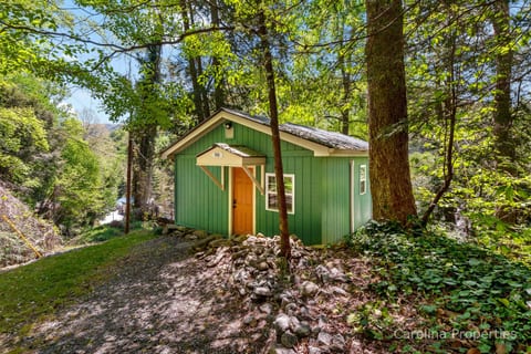 Charming cabin