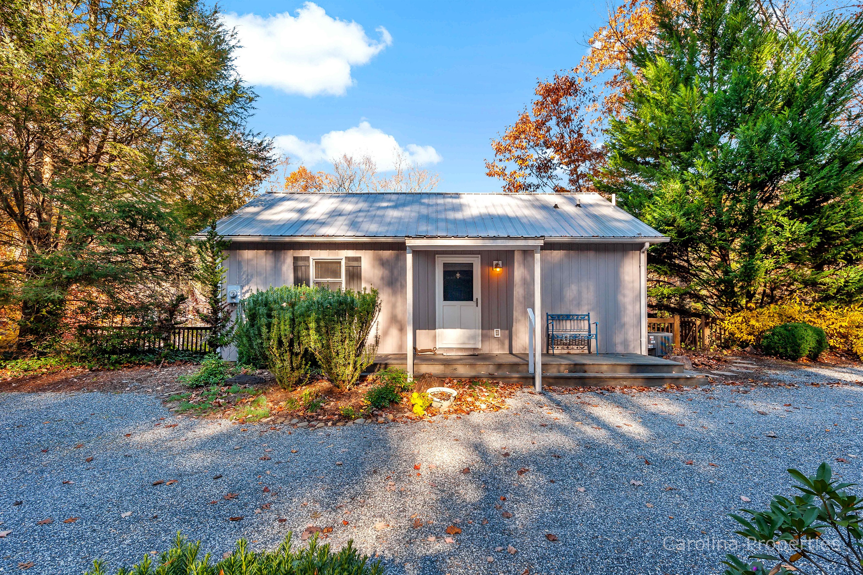 the-cottage-at-grey-logs-cove/