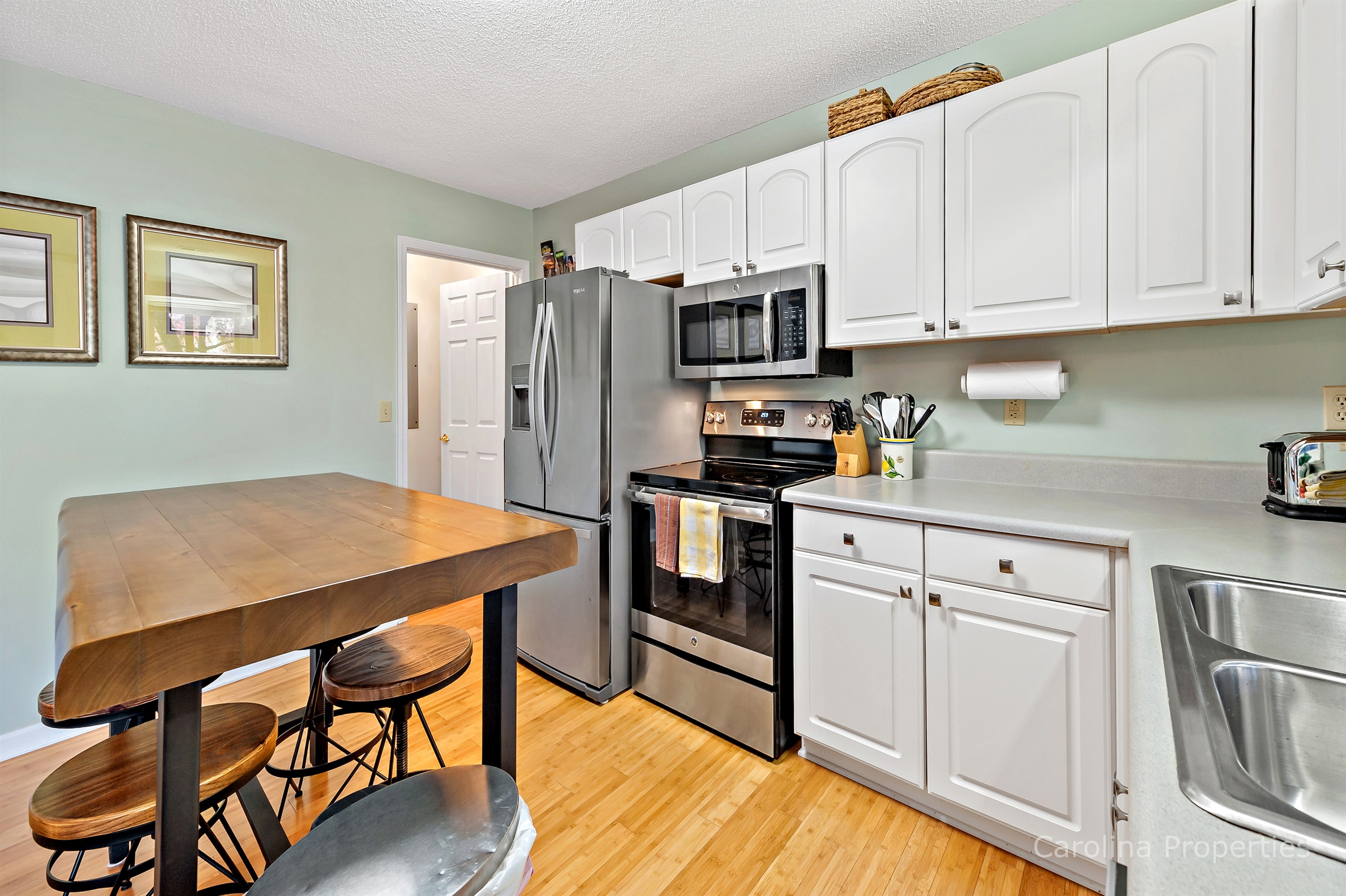 the-cottage-at-grey-logs-cove/