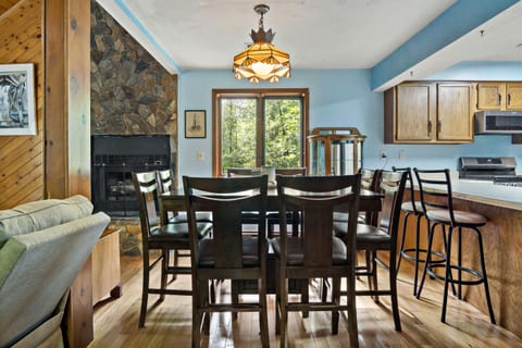 Dining area with seating for six