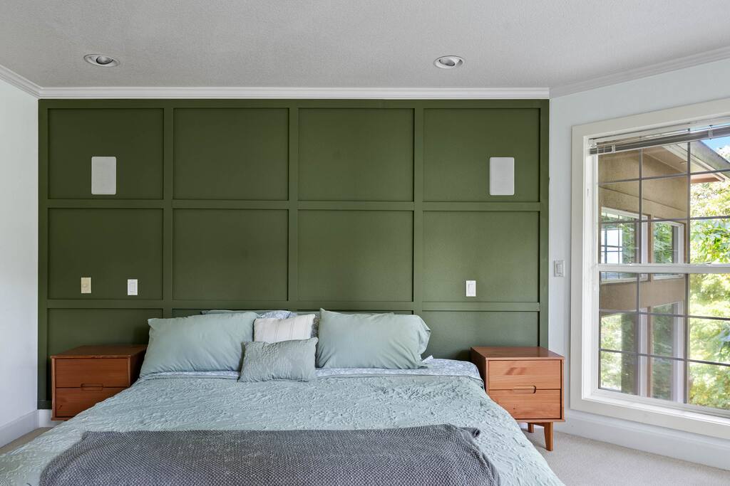 Spacious Portland House - Office, AC!