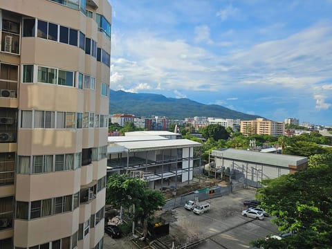 【Lanna Art Studio @Nimman】Mountain View・Speed WiFi