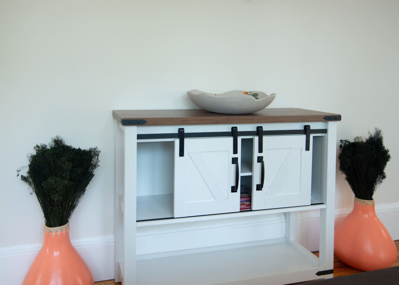 lakeview-getaway-with-hot-tub/