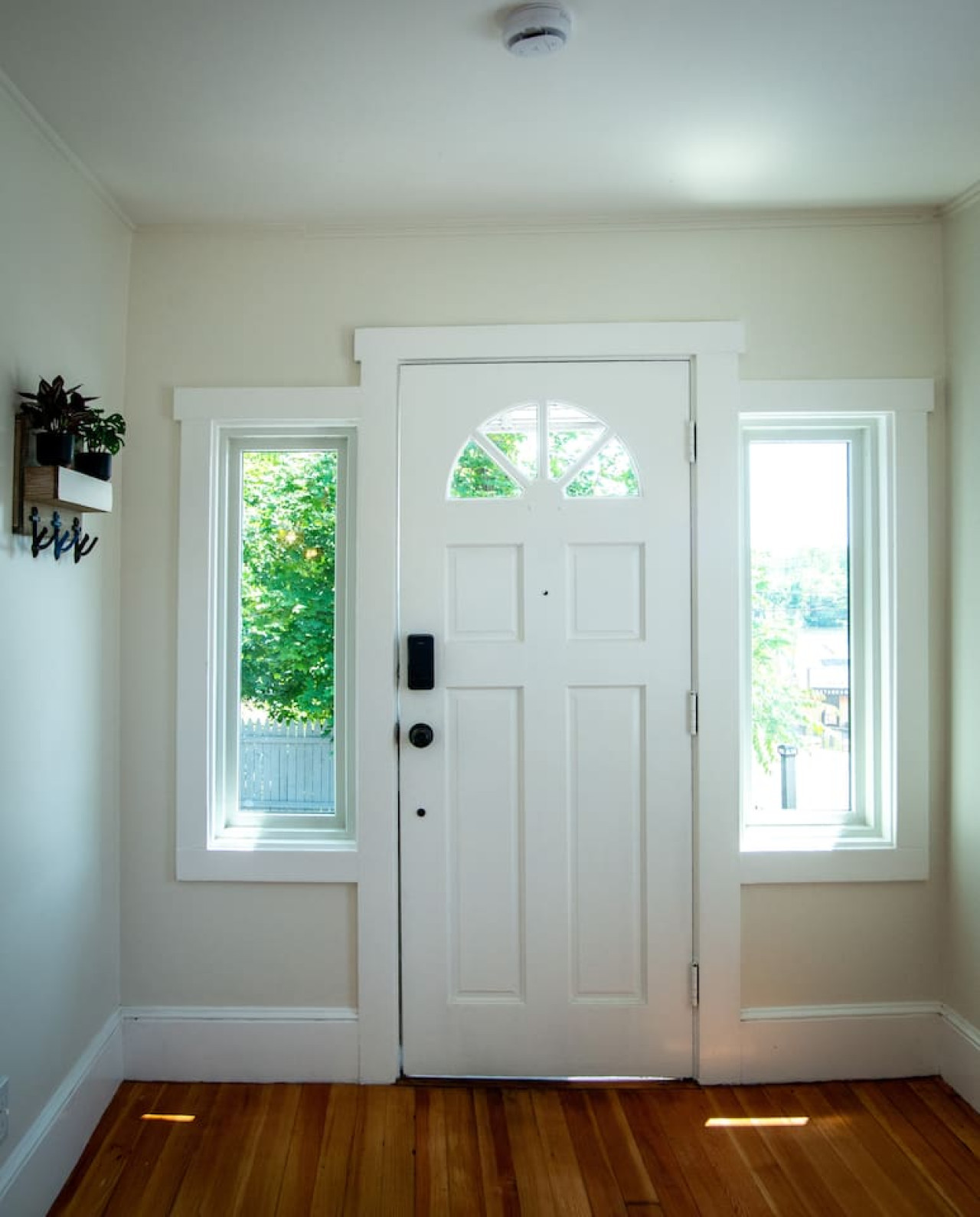 lakeview-getaway-with-hot-tub/