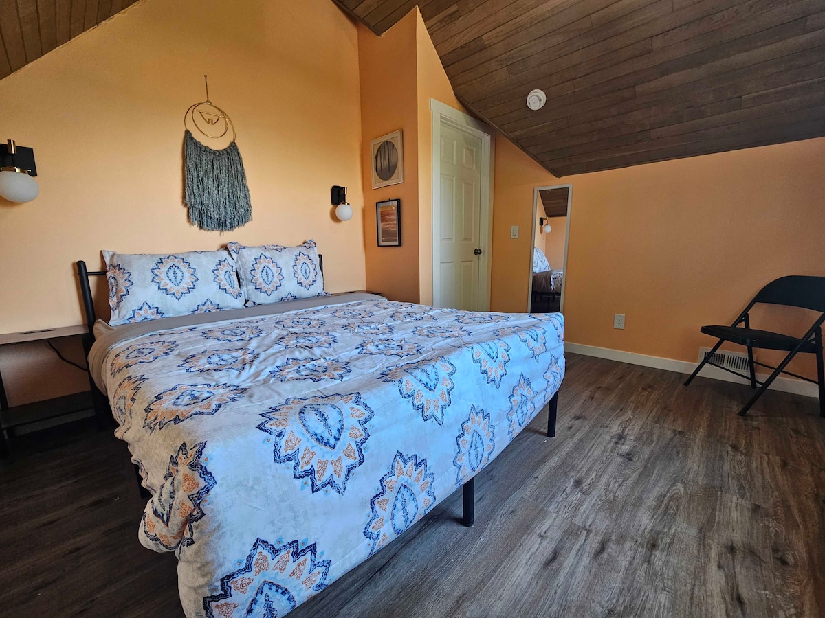 the-magnolia-room-10-min-bus-to-downtown/