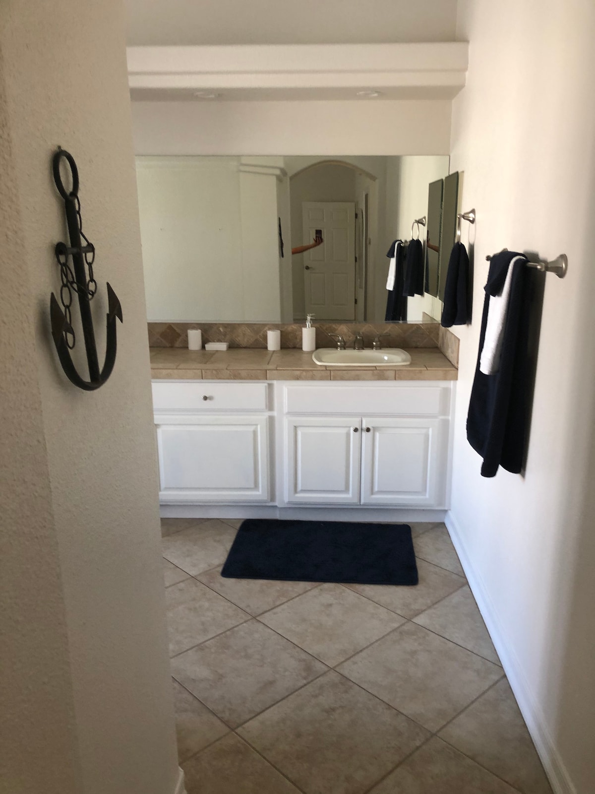 WATERSLIDE POOL HOME 3B/2B CLOSE TO LAKE!! - Lake Havasu City