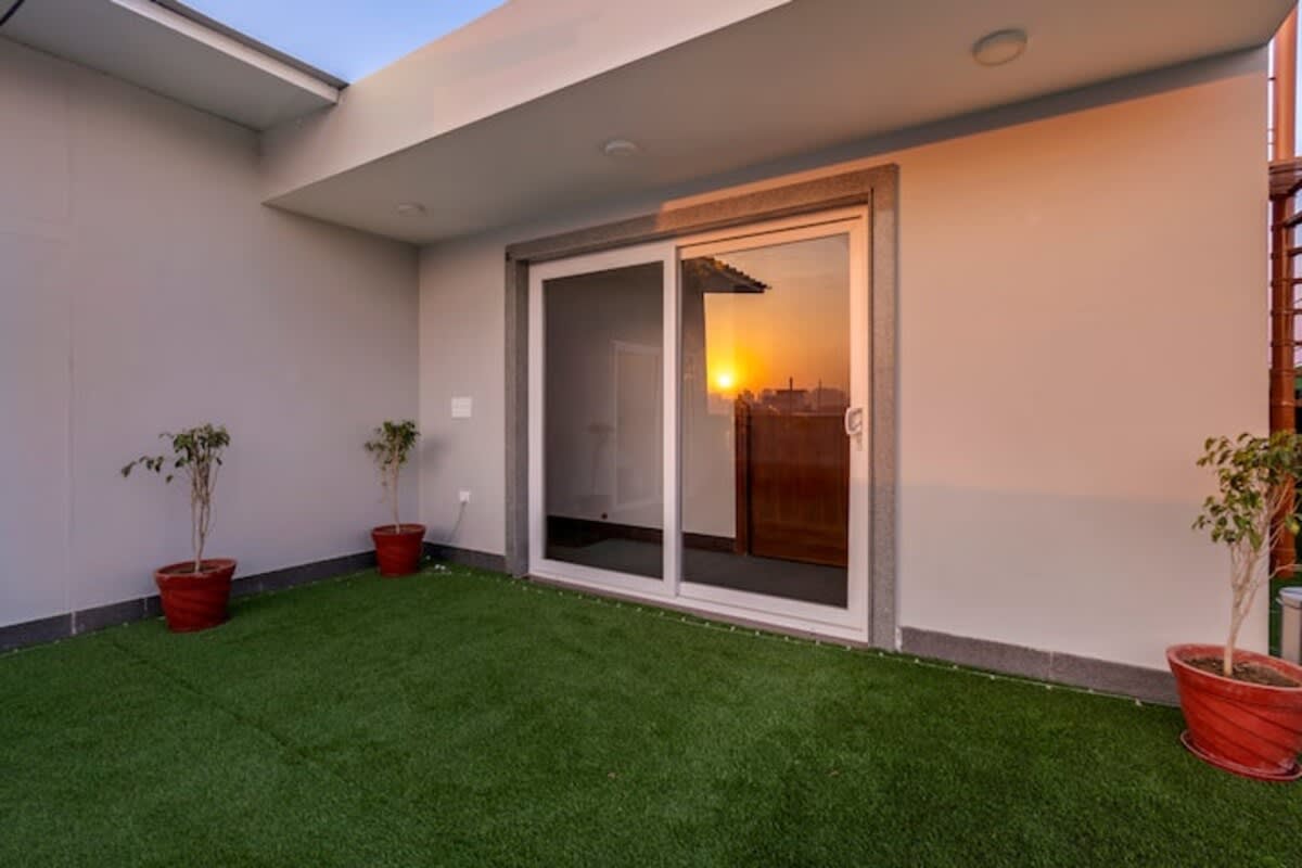 penthouse-with-jacuzzi-garden-and-extra-room-pets-ok/