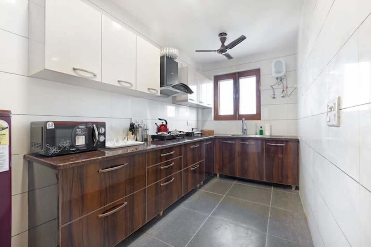 penthouse-with-jacuzzi-garden-and-extra-room-pets-ok/