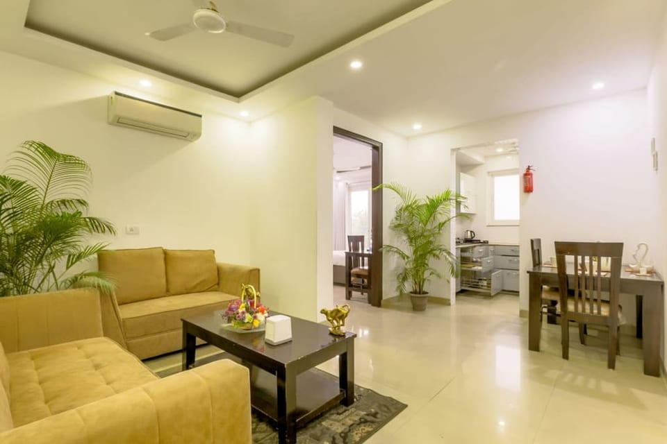 Parfait Street retreat 2Bhk Paras Fortis Balcony - Gurugram