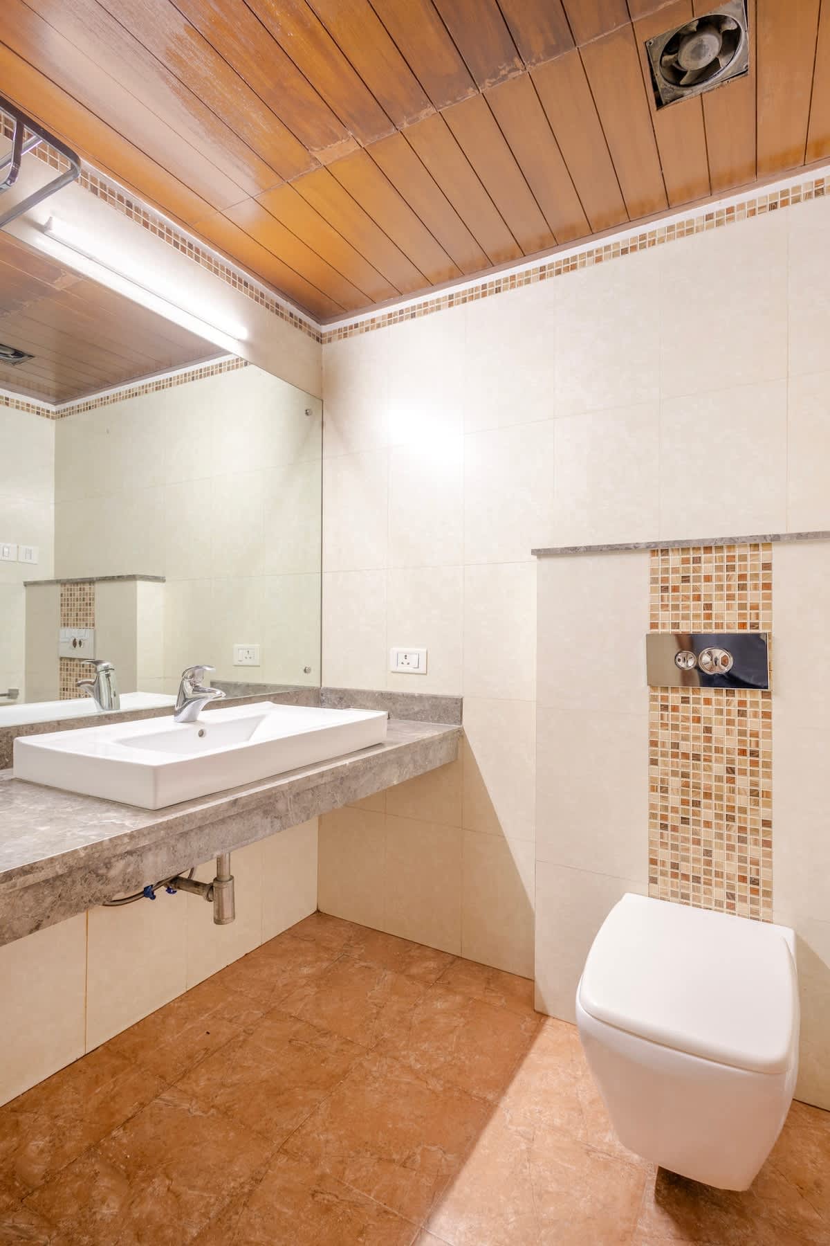 green-oasis-spacious-and-calm./