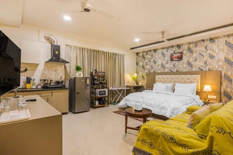 Penthouse with Jacuzzi steam bath &foot massage