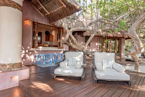 ANANA Casa Cantarena | Beachfront House, 5 Bedrooms, Meals Included