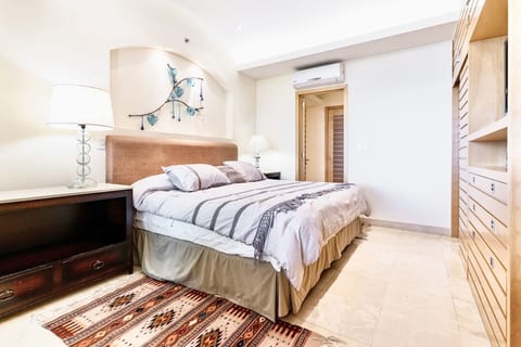 ANANA El Dorado 203 | Condo with Lake views & Pool