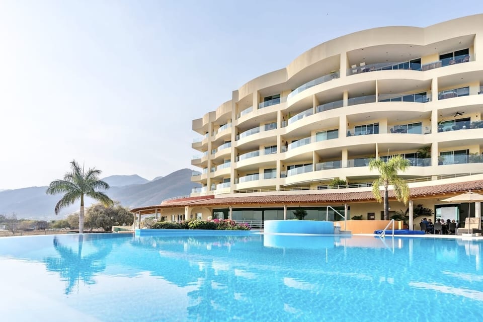 ANANA El Dorado 203 | Condo with Lake views & Pool - Ajijic
