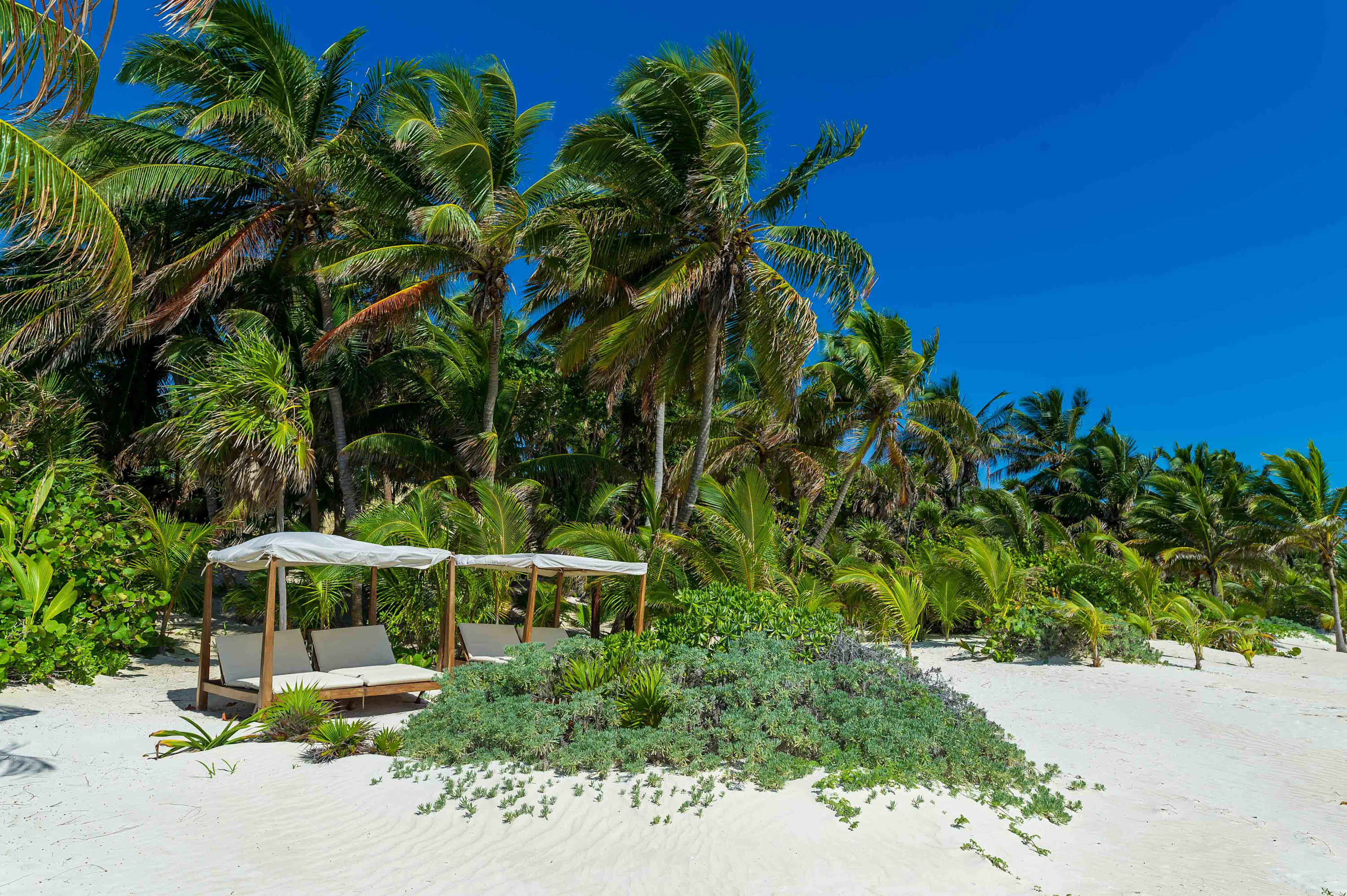 ANANA HaciendaChekul | Beachfront Villa with Private Chef, Alberca & Sian Ka'an Access