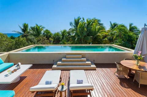 ANANA HaciendaChekul | Beachfront Villa with Private Chef, Alberca & Sian Ka'an Access