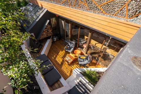 Dove's Nest - Earth Home