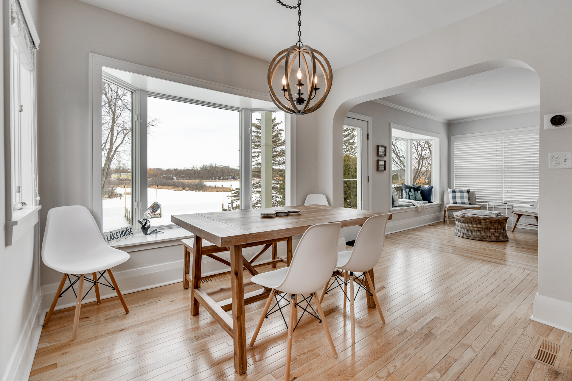 Lakefront Cottage