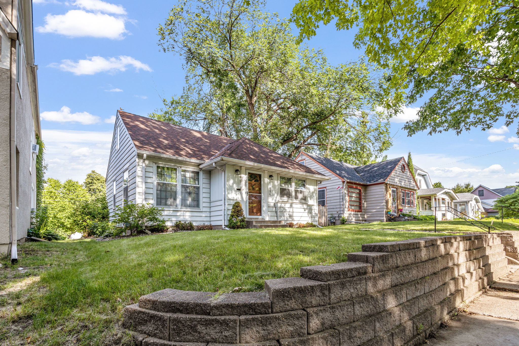D. Parkway Cottage - Minneapolis