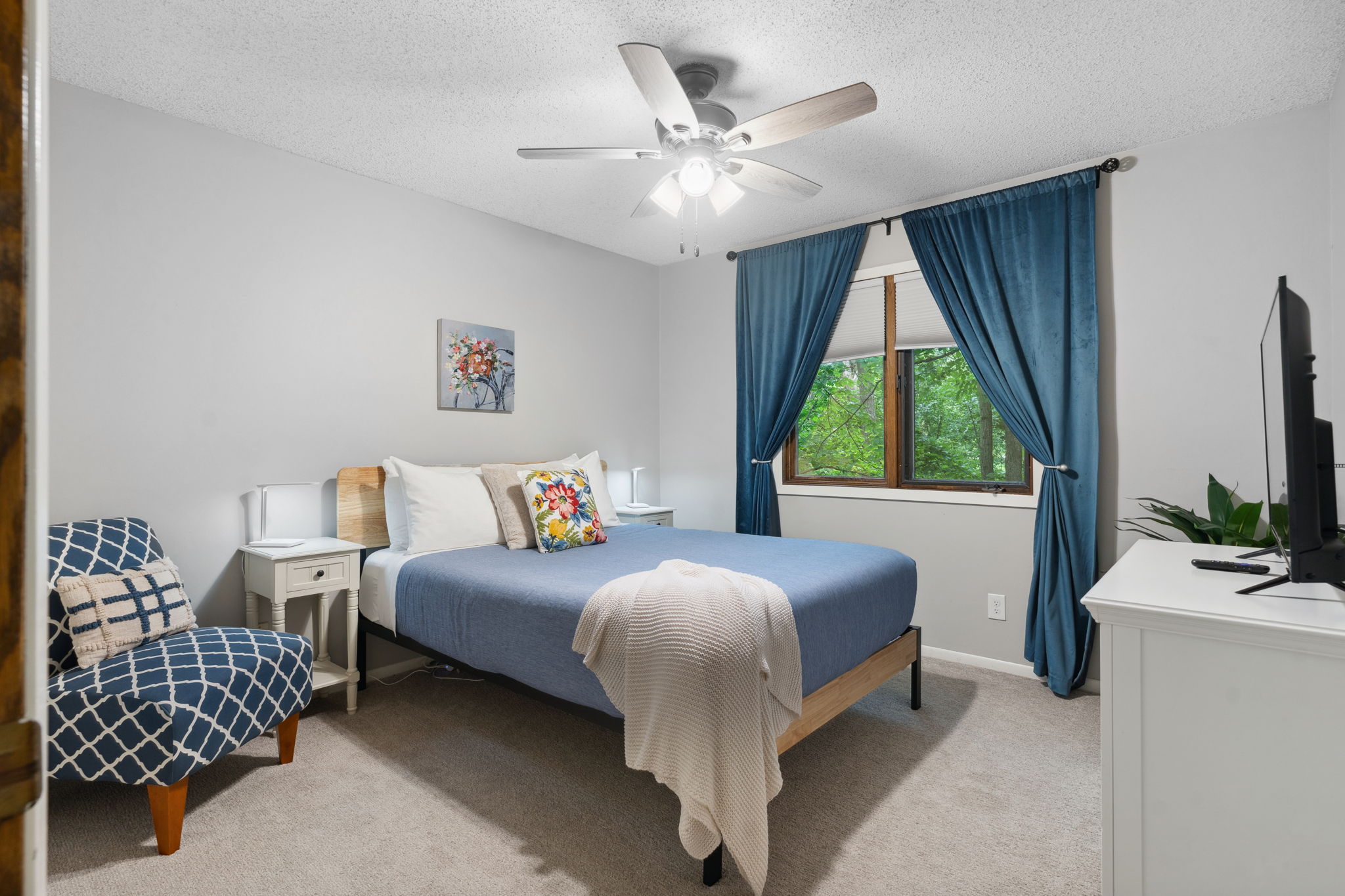 Rum River Resort | In-Home Pool & Sauna - Ham Lake Rum River Resort | In-Home Pool & Sauna - Ham Lake