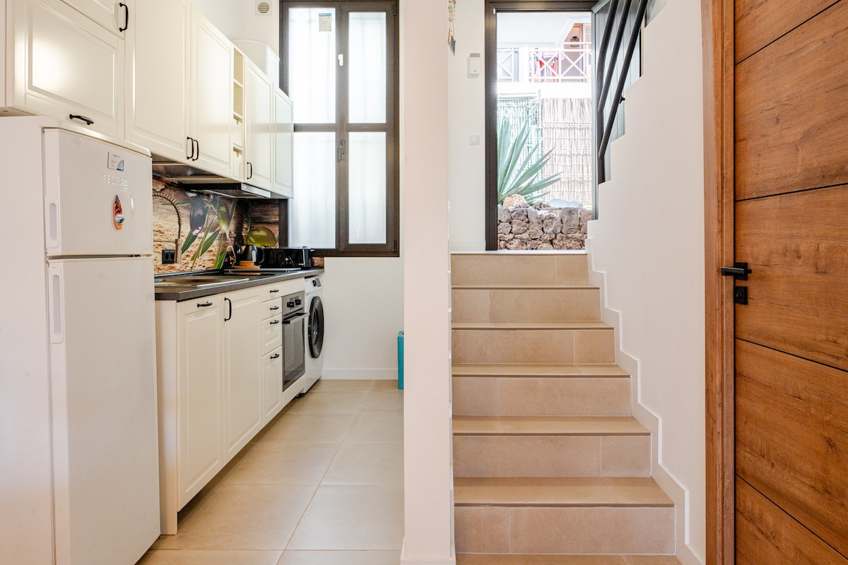 tenerife-surf-sun-bungalow-in-las-americas/