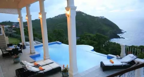 Cayman Villa - Cap Estate