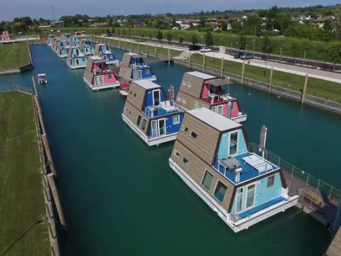 Marina Azzurra Resort
