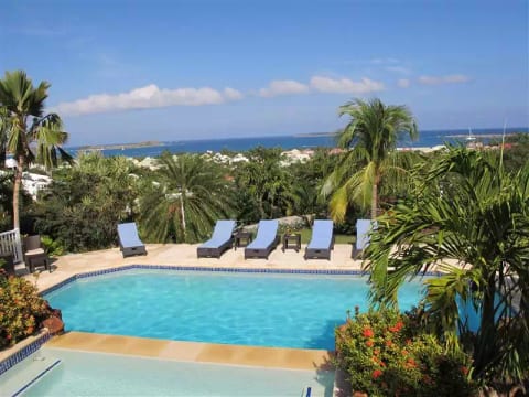 Allamanda - St. Martin - French St