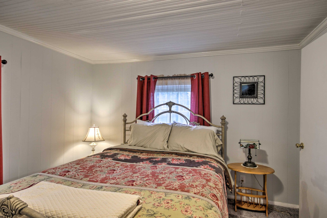 porch-and-pasture-retreat/