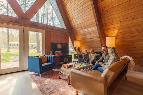 Cushy Lake Frame