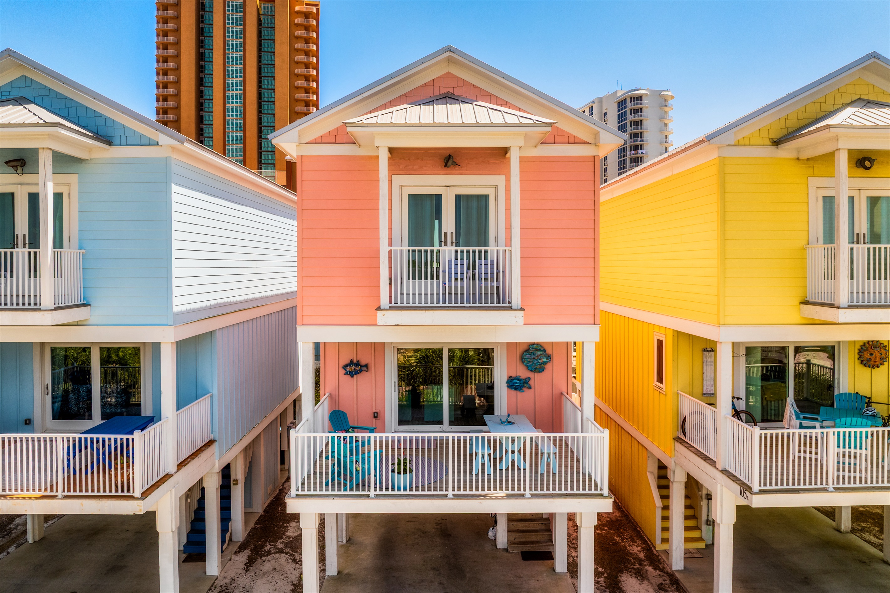 pink-palm-bungalow/