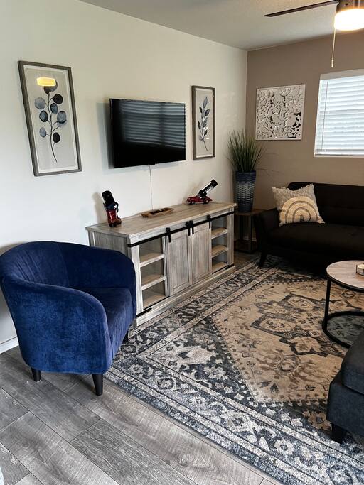 Cozy City Escape