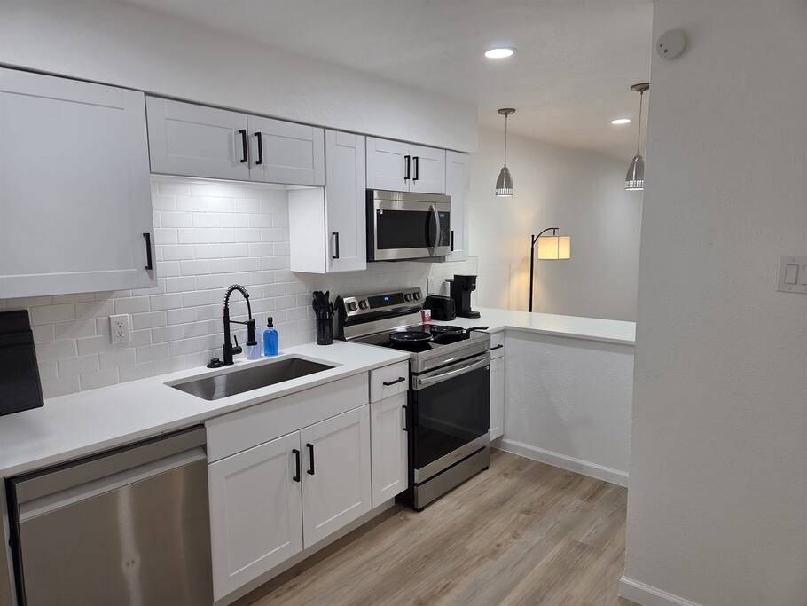 Modern Apartment Near Downtown Dallas Design Distr