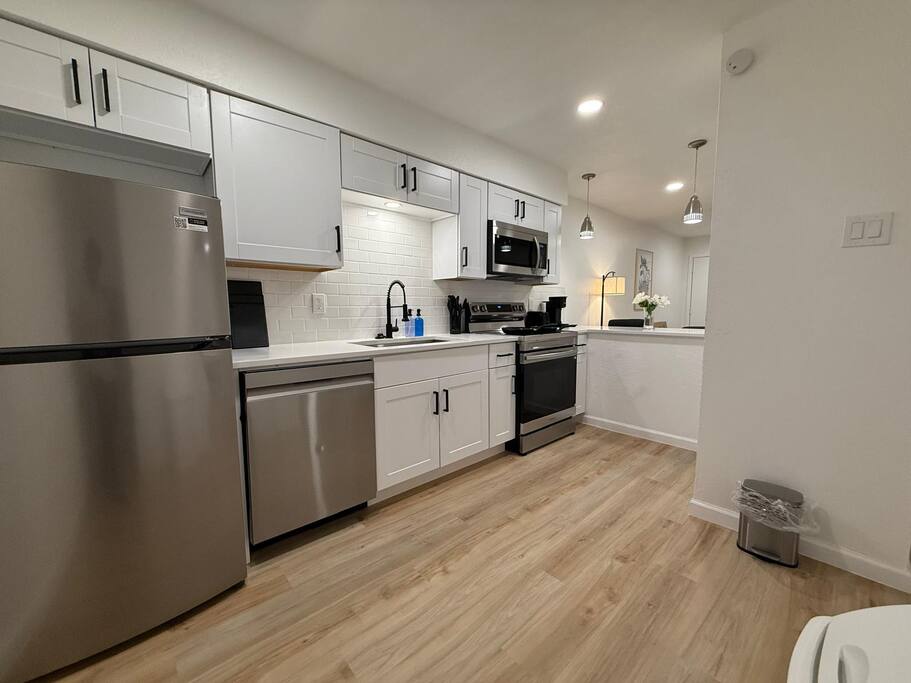 Modern Apartment Near Downtown Dallas Design Distr