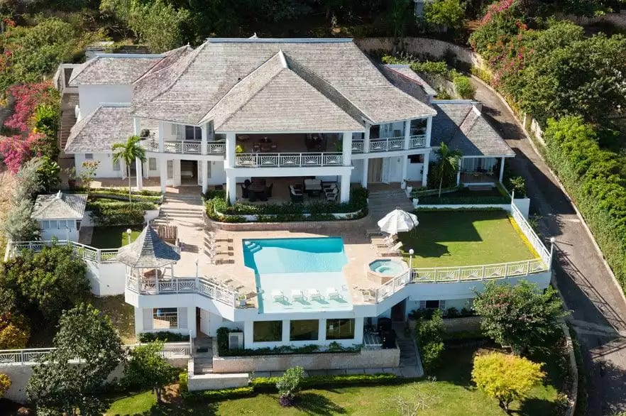 Fairway Manor - Montego Bay