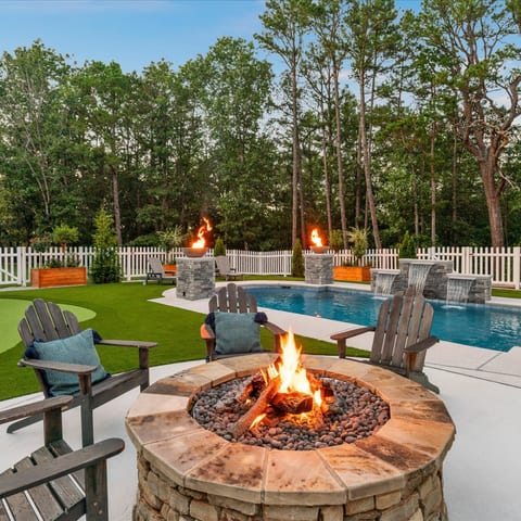 Back Yard Fire Pit