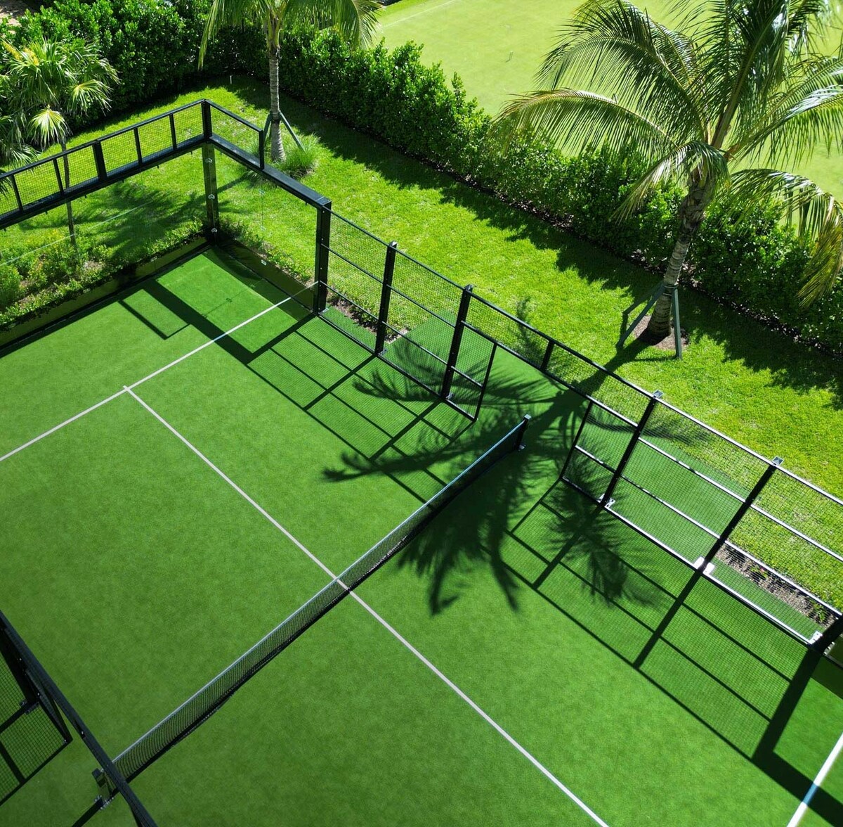 luxury-house-with-padel-court-pool-gym-golf/