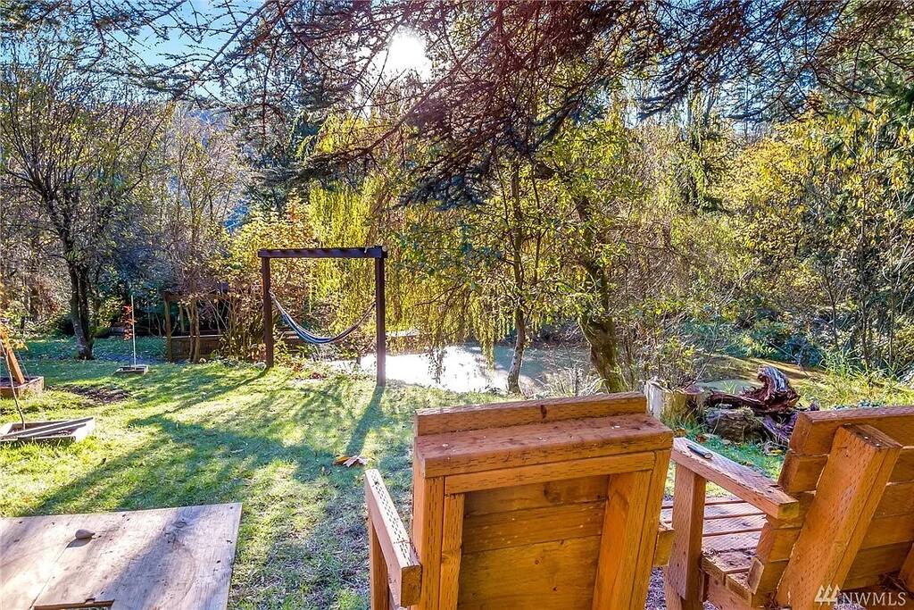 NO FEES! Off-Grid Living | Mt Vernon Cabins & Yurt