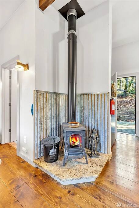 NO FEES! Off-Grid Living | Mt Vernon Cabins & Yurt