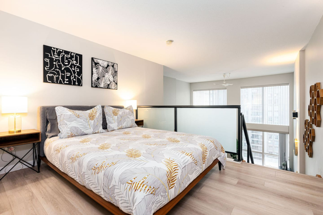 brightandspaciousloft-dt-central/